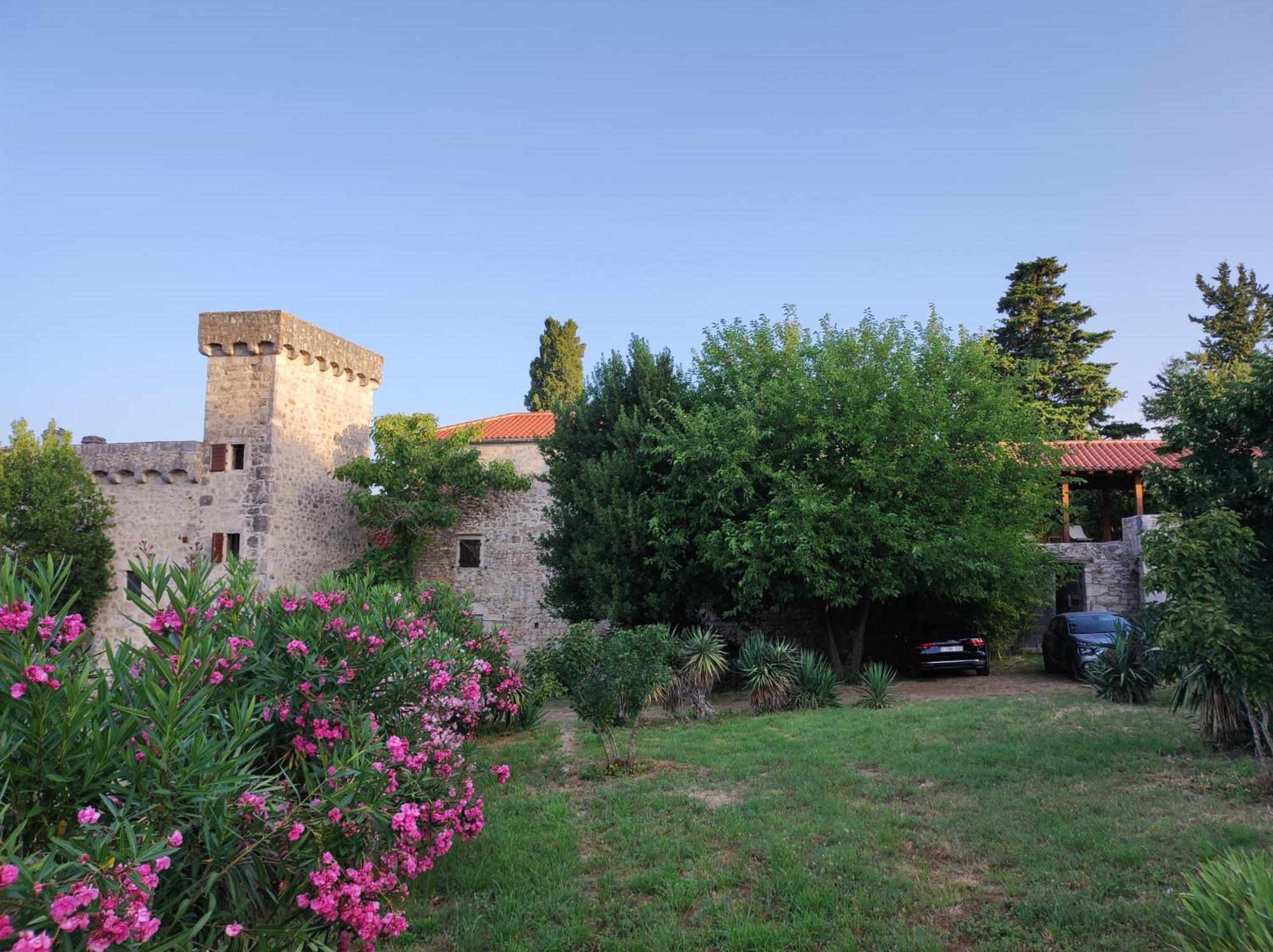 Jankovich Castle Apartman Benkovac Kültér fotó